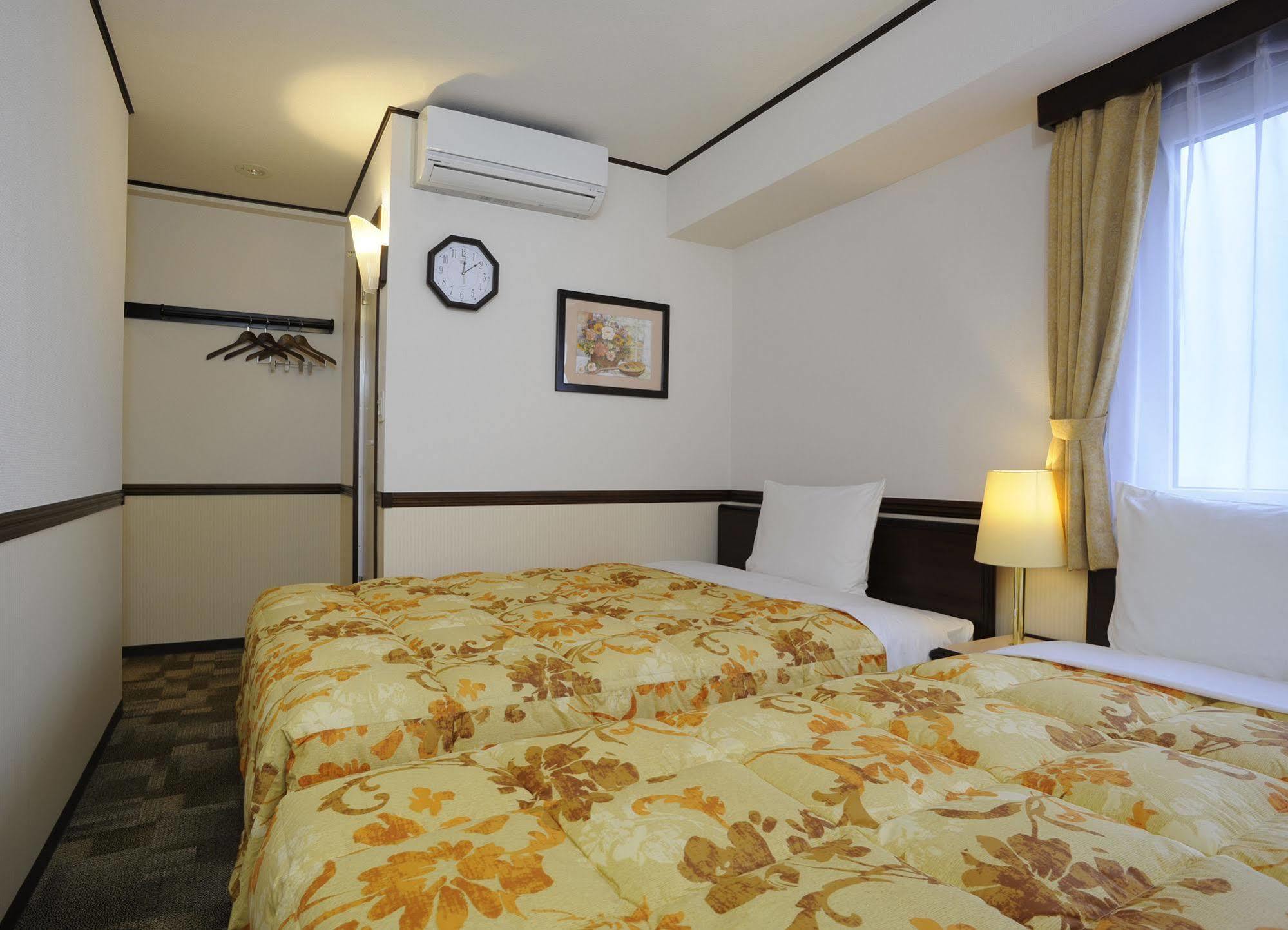 Toyoko Inn Kofu-Eki Minami-Guchi No.1 Eksteriør bilde