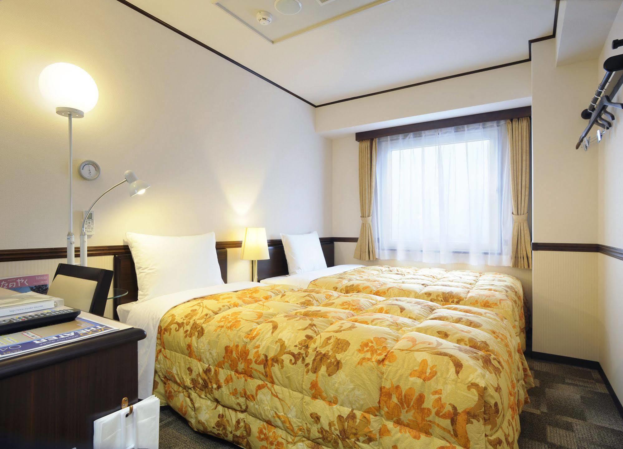 Toyoko Inn Kofu-Eki Minami-Guchi No.1 Eksteriør bilde